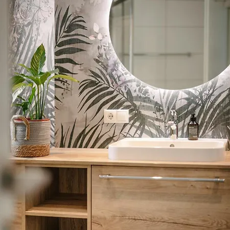Caroline Apartment
